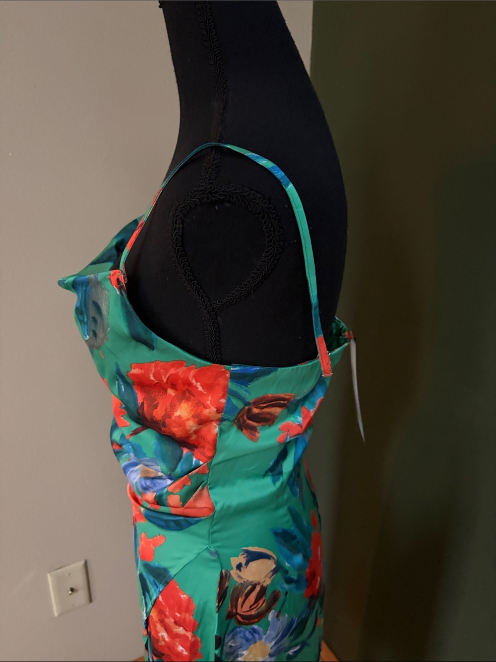 Inmod Green Floral Midi Slip Dress with Red Bloom Print - Picture 5 of 6